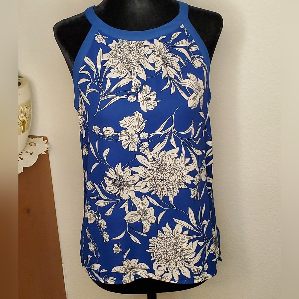 Collective Concepts Beautiful Blue Top